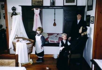 Nachgestelltes Familienleben